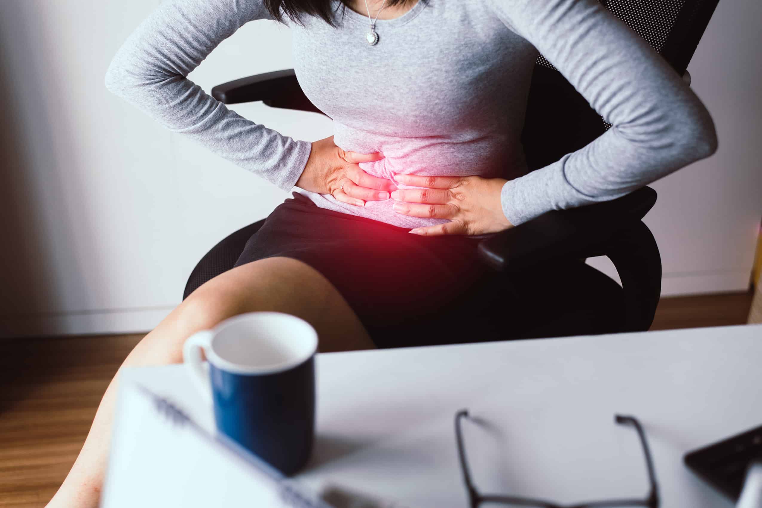 原來胃痛、生膽石、膽囊炎、肝炎，甚至是心臟病都可以引致上腹痛。